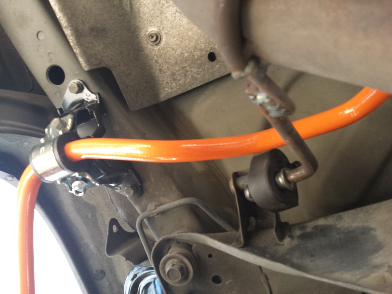 0407 OEM rear sway bar mounts Subaru Impreza GC8 & RS Forum & Community